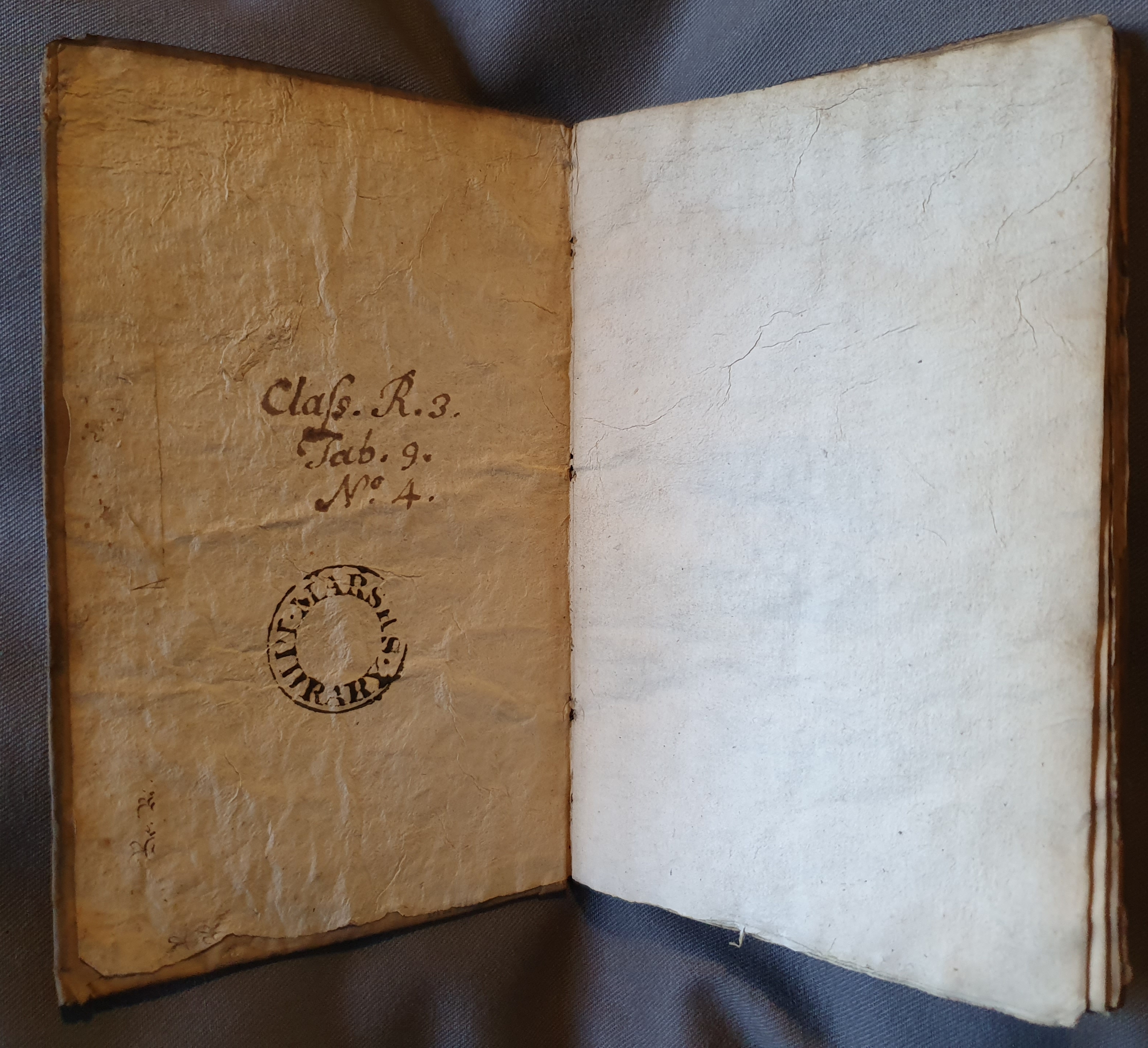 R3.9.4 front pastedown and endpaper.jpg